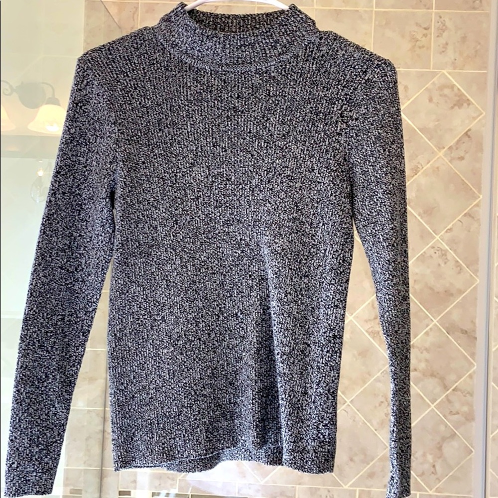 Karen Scott black grey and white sweater.